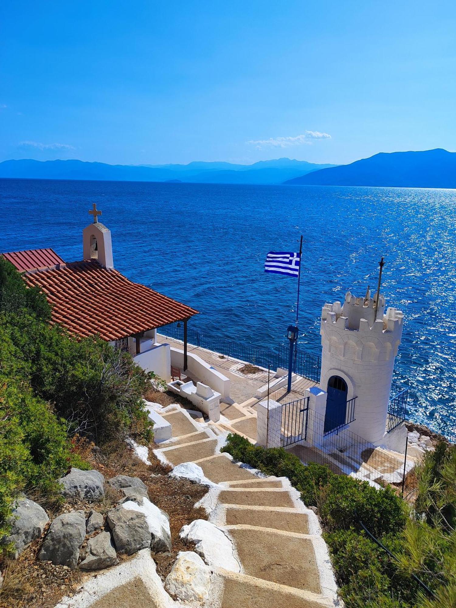Levantes Superior Suite. Nafplio